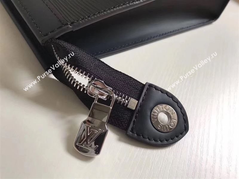 Louis Vuitton Supreme Clutch 129174