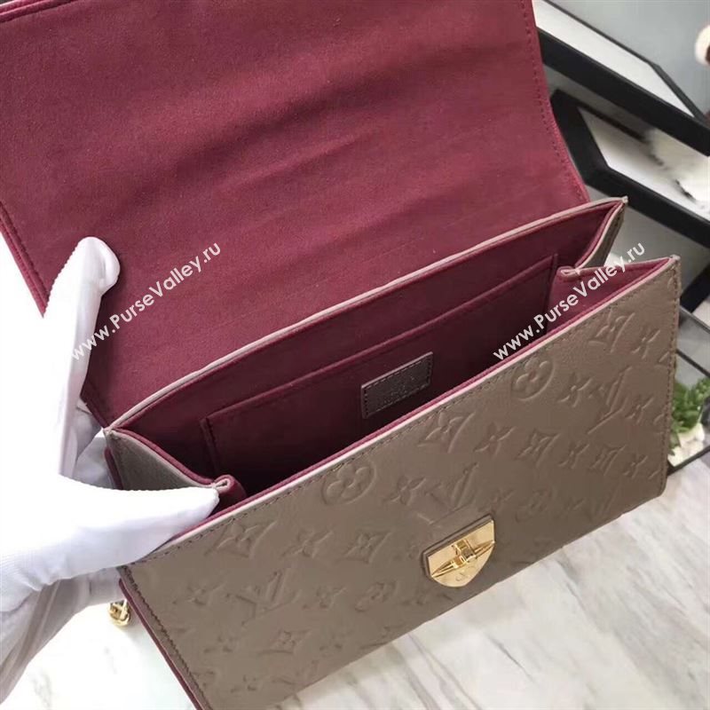 Louis Vuitton CHAIN LOUISE 133079