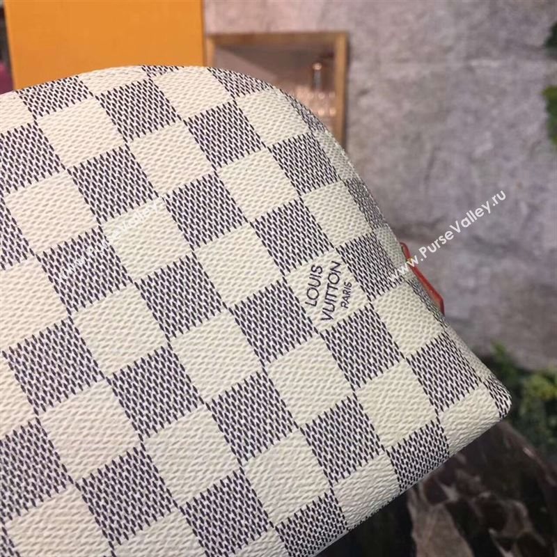 Louis Vuitton pouch 134443