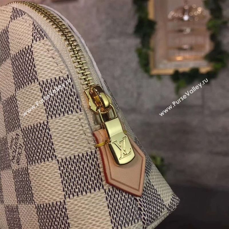 Louis Vuitton pouch 134443