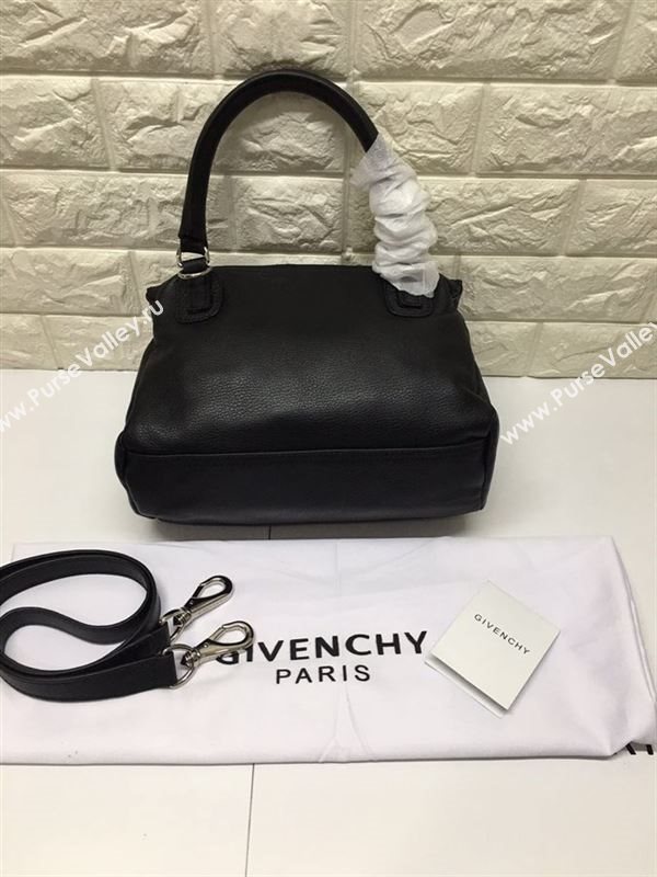 Givenchy Pandora 138250