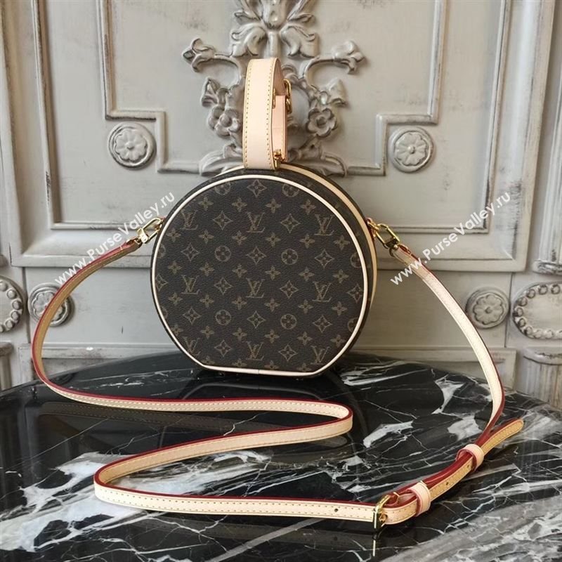 Louis Vuitton Petite Bolte Chapeau 137485