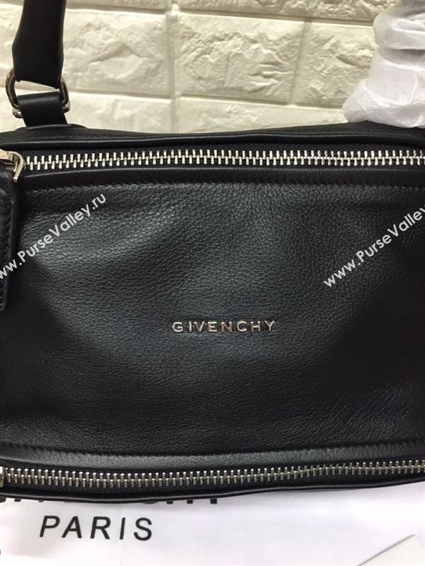 Givenchy Pandora 138250