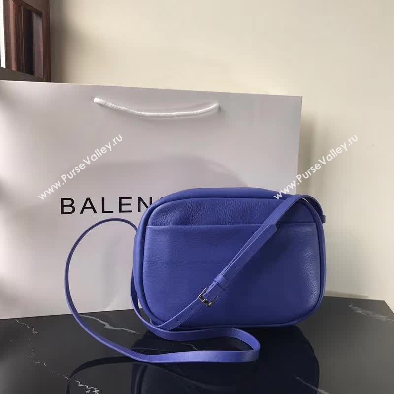 Balenciaga Camera bag 148978