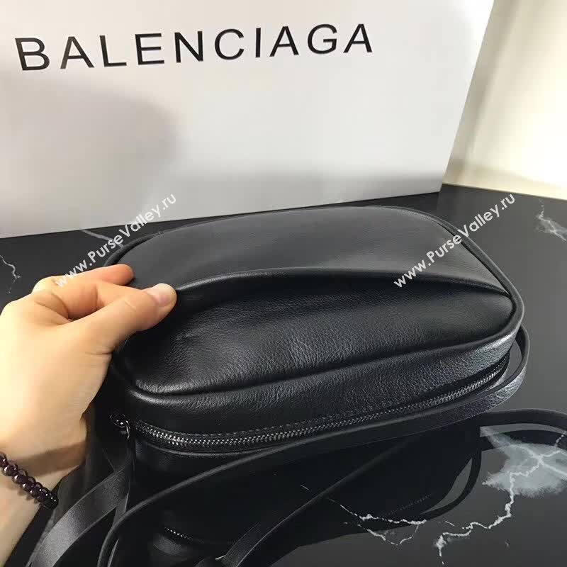 Balenciaga Camera bag 148999