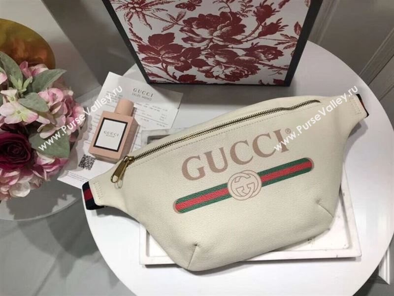 Gucci Pocket 143748