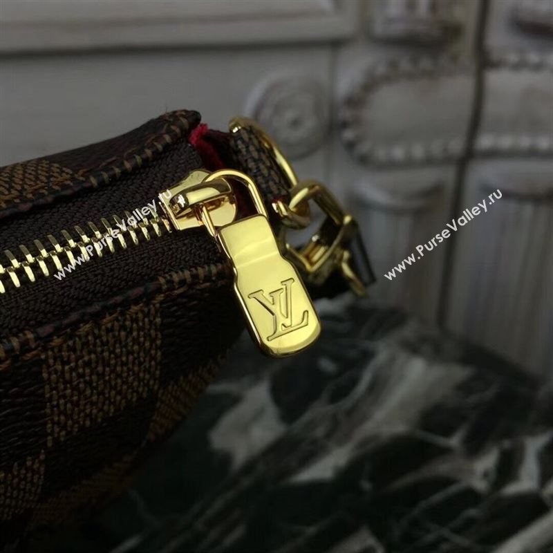 Louis Vuitton Pochette Accessoires 142653