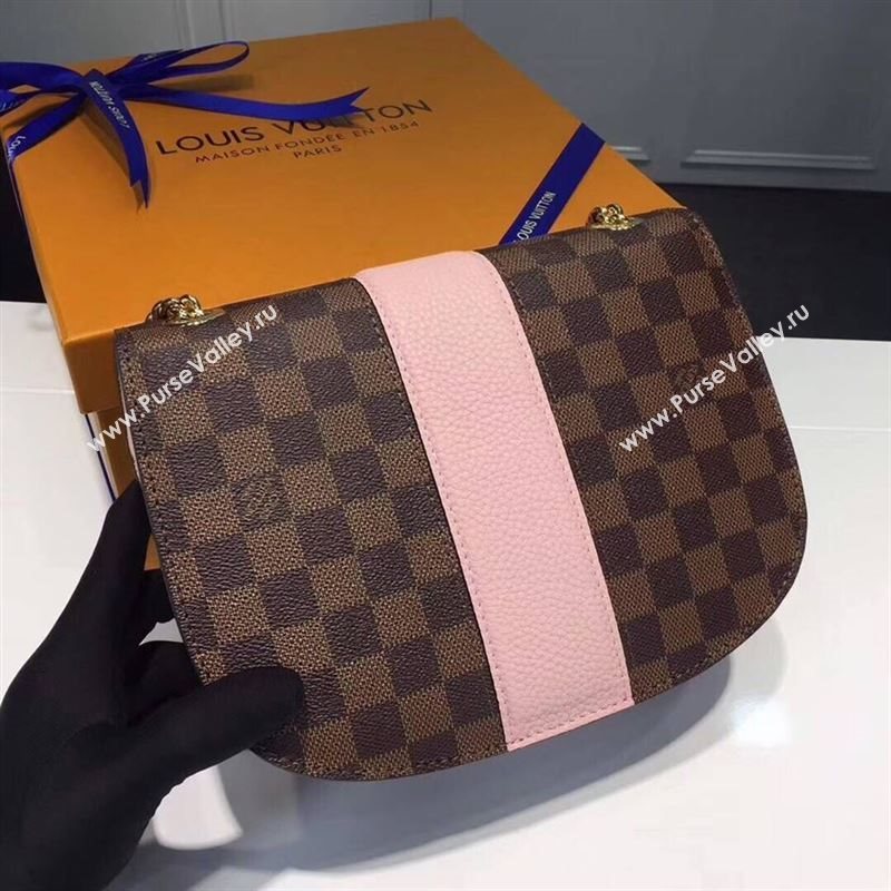 Louis Vuitton wight 143240