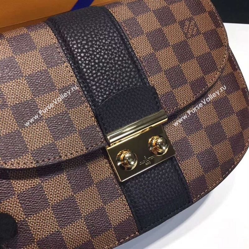 Louis Vuitton wight 143230