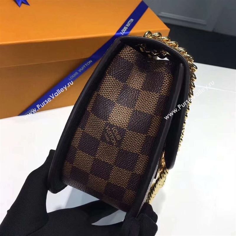 Louis Vuitton wight 143230