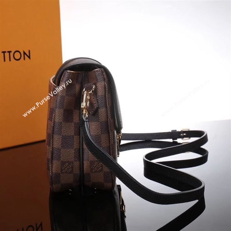 Louis Vuitton Clapton Bag 142694