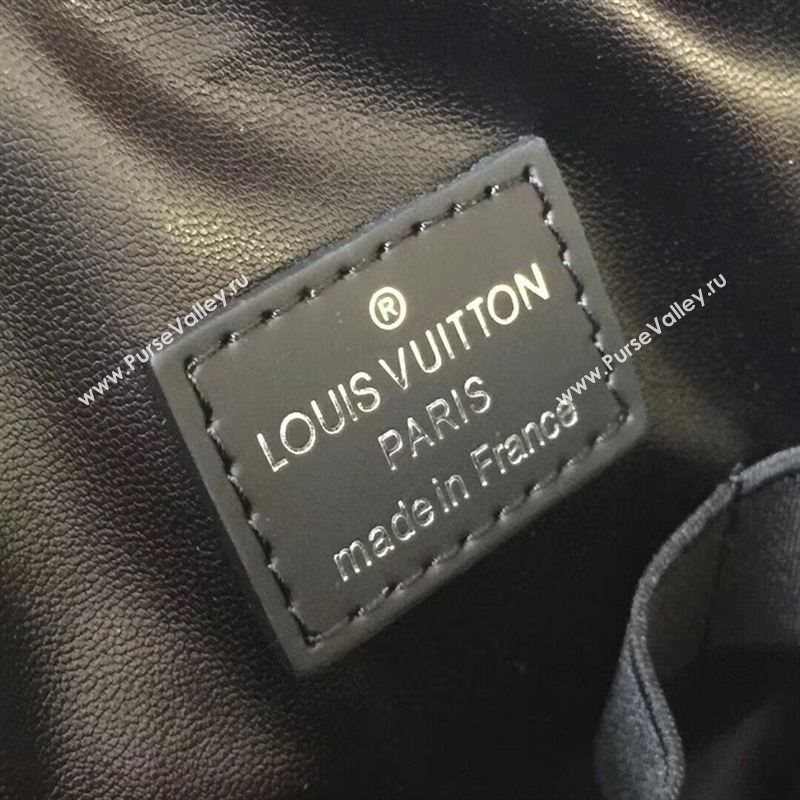 Louis Vuitton Toilet Pouch 143540