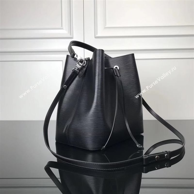 Louis Vuitton LOCKME BUCKET 150603