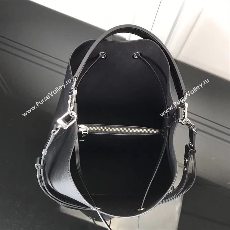 Louis Vuitton LOCKME BUCKET 150603