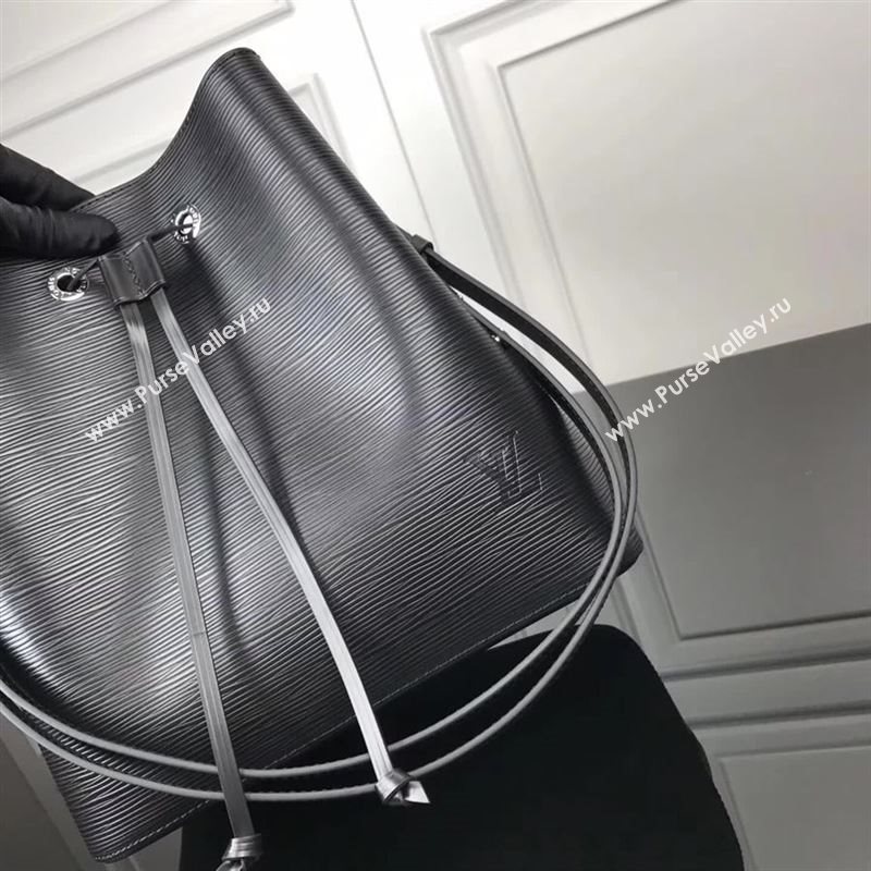 Louis Vuitton LOCKME BUCKET 150603