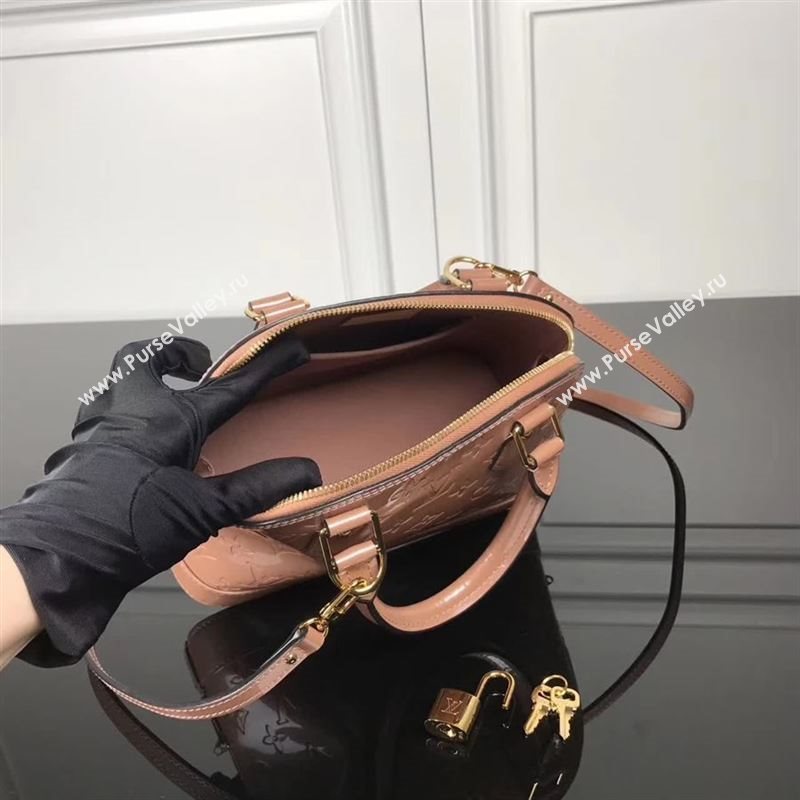 Louis Vuitton Alma BB 150784