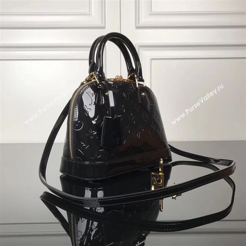 Louis Vuitton Alma BB 150783