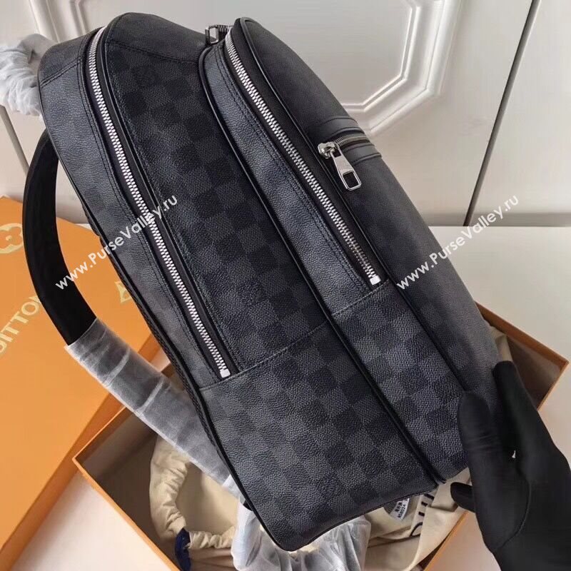 Louis Vuitton Michael Backpack 152369