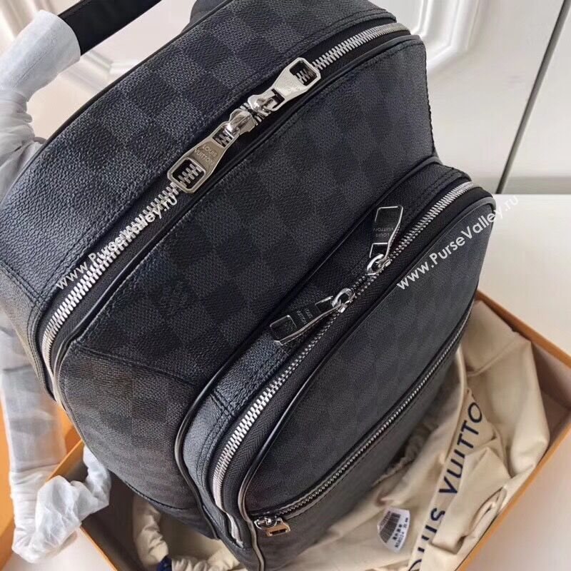 Louis Vuitton Michael Backpack 152369