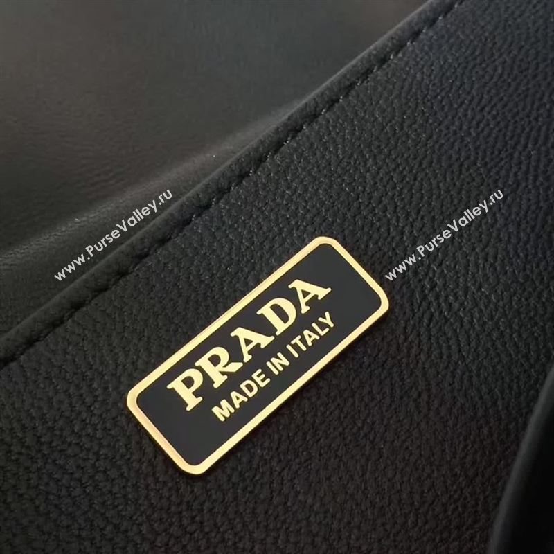 Prada cahier bag 158378