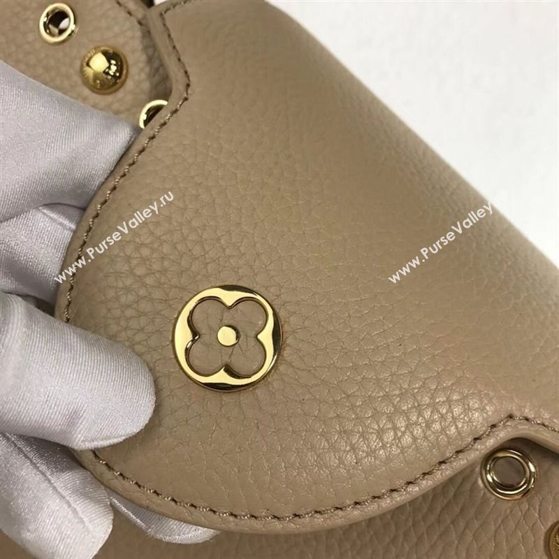 LOUIS VUITTON CAPUCINES 159127