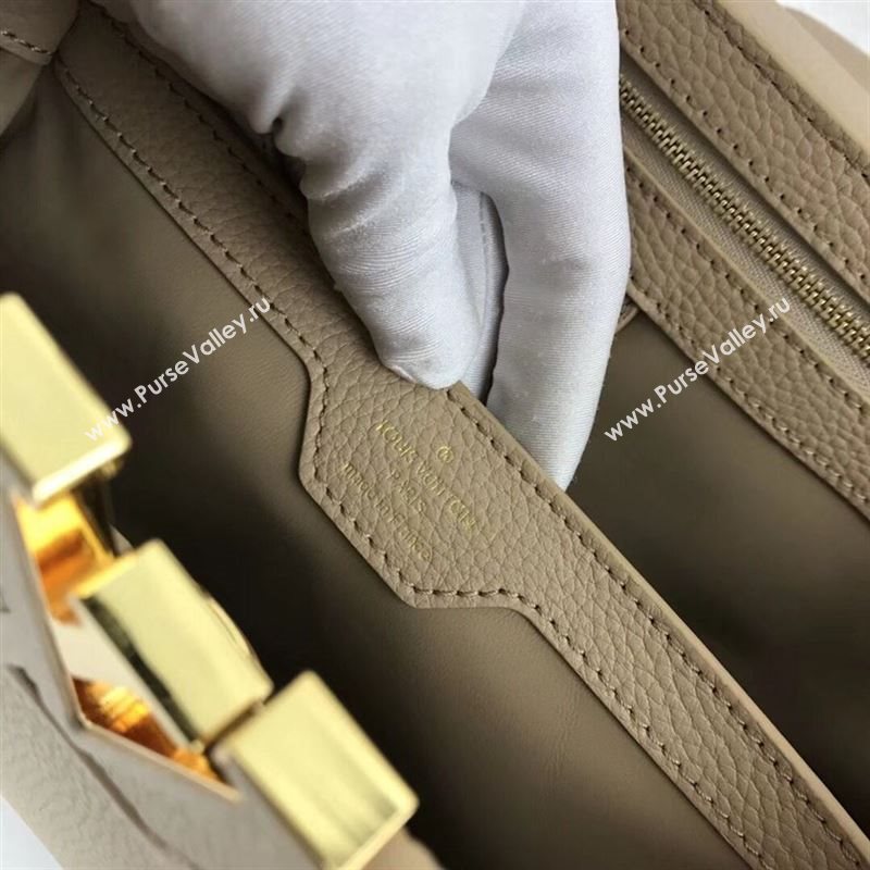 LOUIS VUITTON CAPUCINES 159127