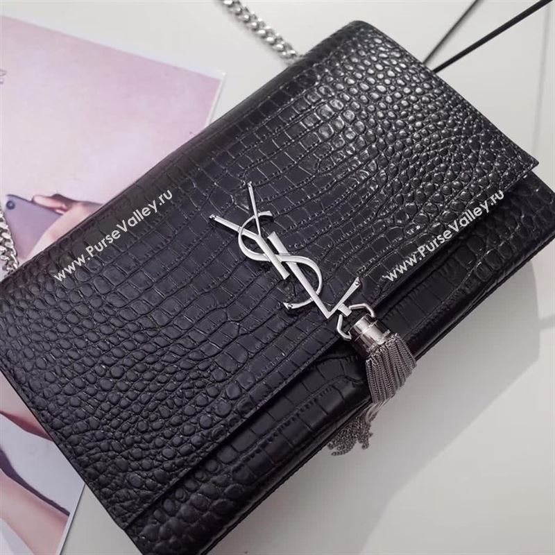 YSL MONOGRAM KATE 163701