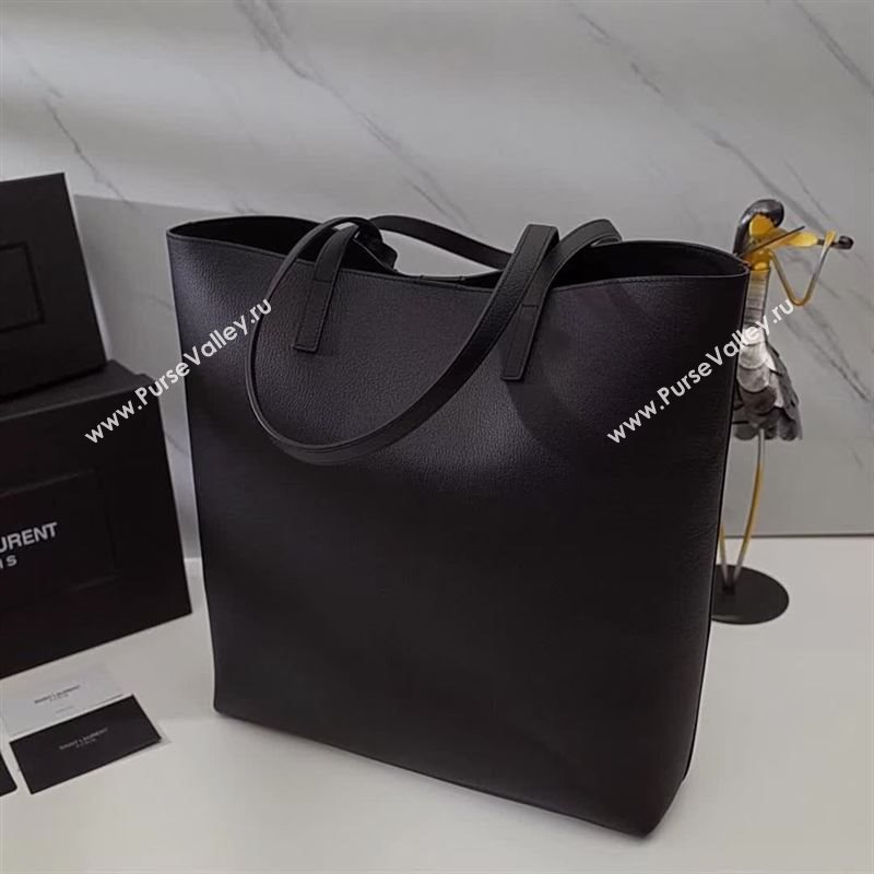 YSL Handbag 163557