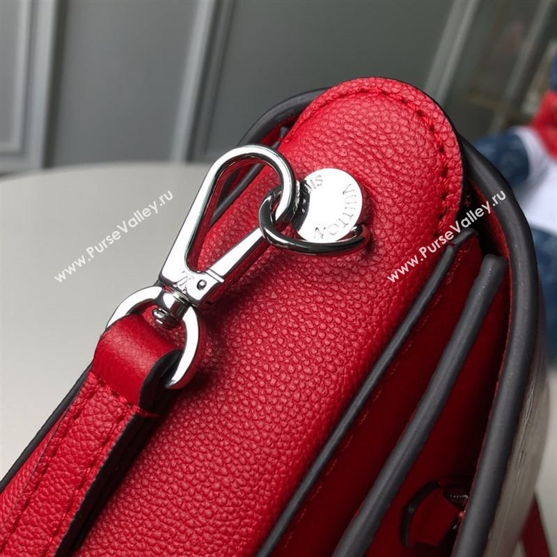 LOUIS VUITTON VERY MESSENGER Bag 185978