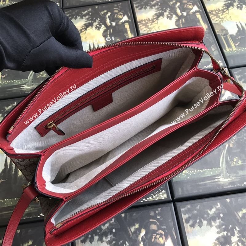 Gucci GG Supreme Shoulder Bag 186481