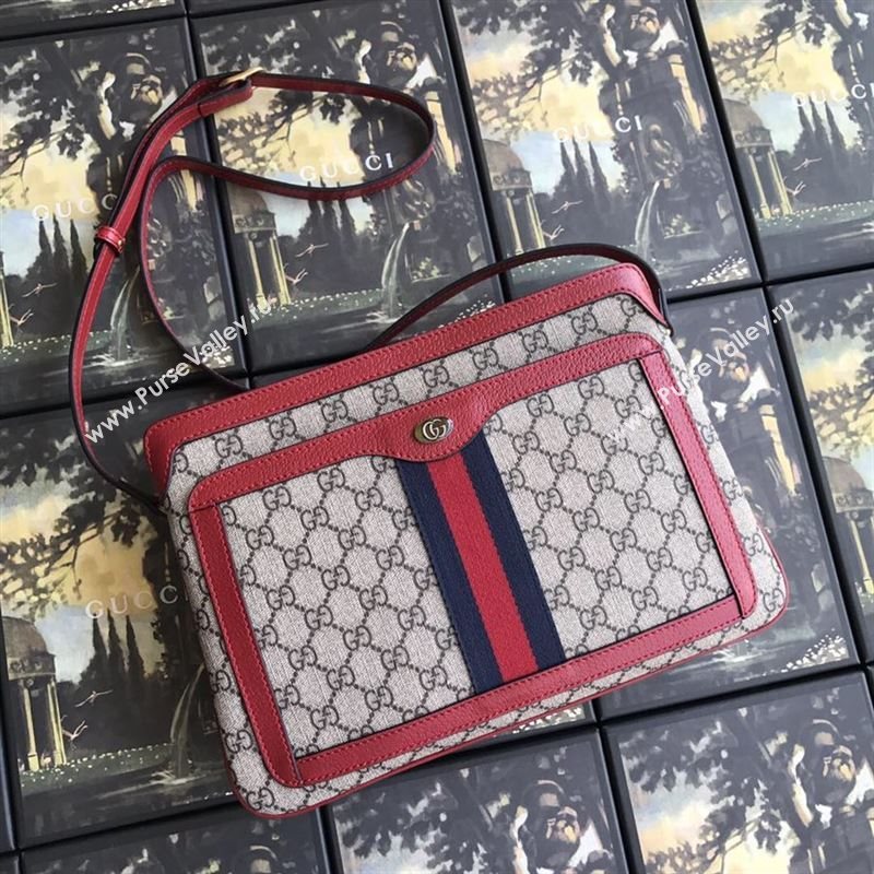 Gucci GG Supreme Shoulder Bag 186481