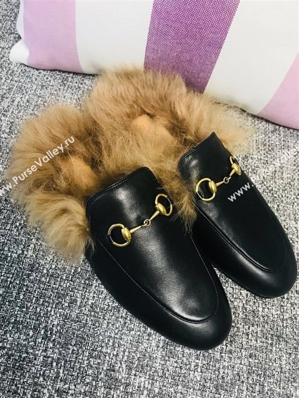 Gucci Princetown Leather Slippers 181058