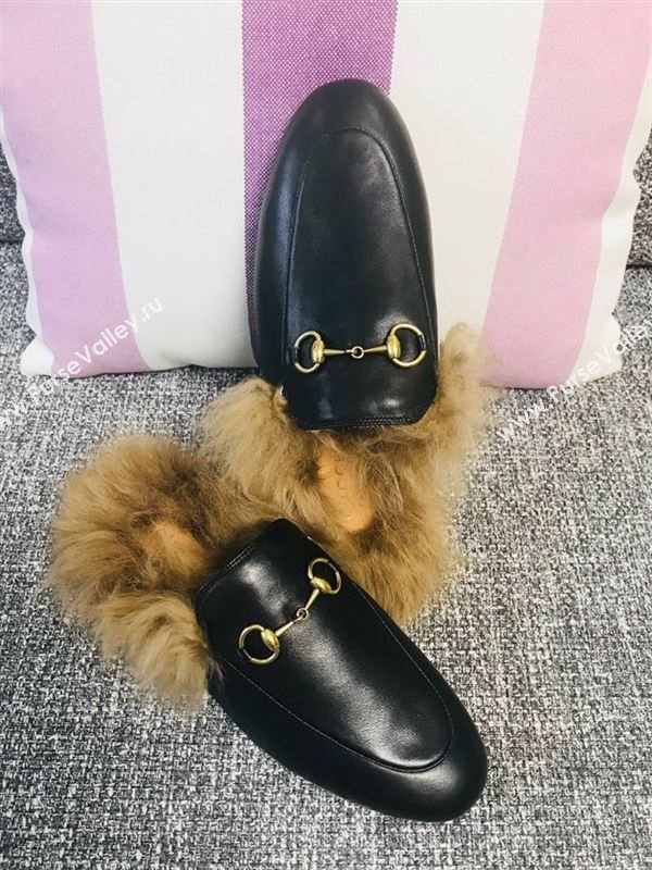 Gucci Princetown Leather Slippers 181058