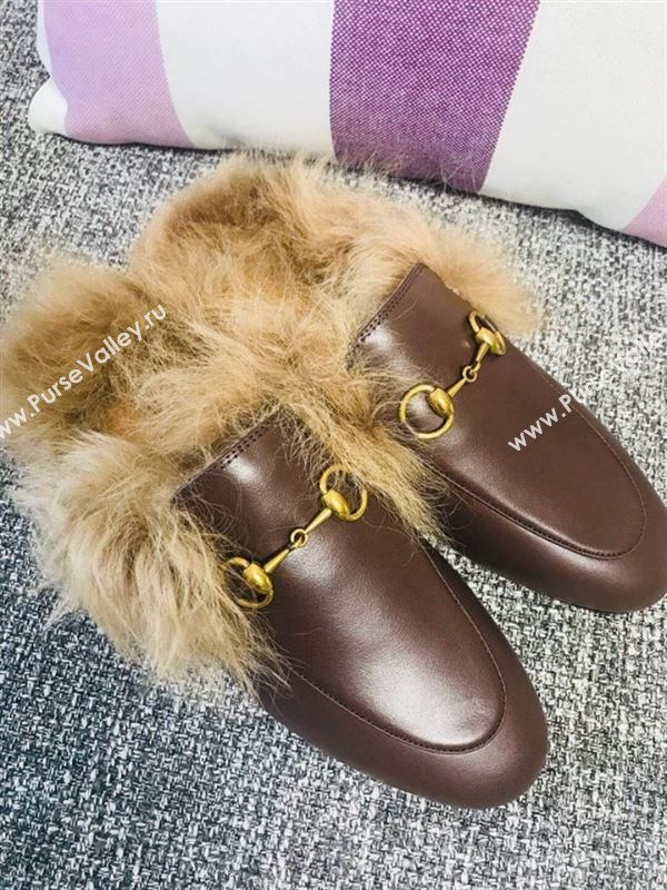 Gucci Princetown Leather Slippers 181056