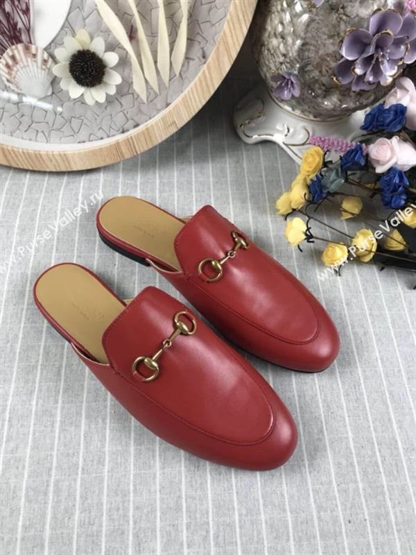 Gucci Princetown Leather Slippers 180812