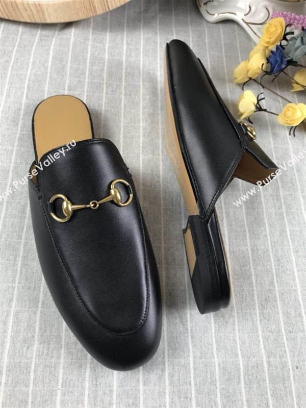 Gucci Princetown Leather Slippers 180732