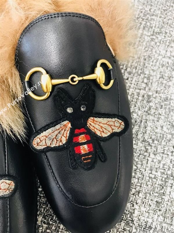 Gucci Princetown Leather Slippers 181071