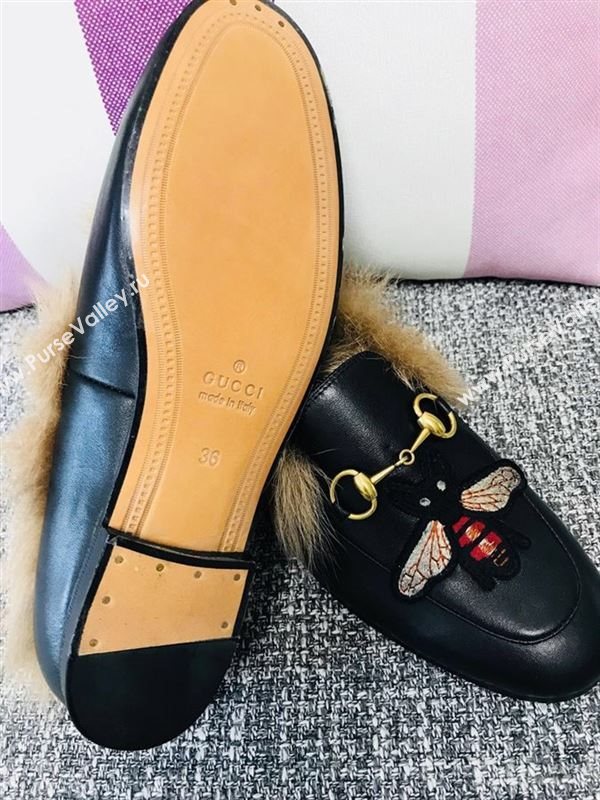 Gucci Princetown Leather Slippers 181071