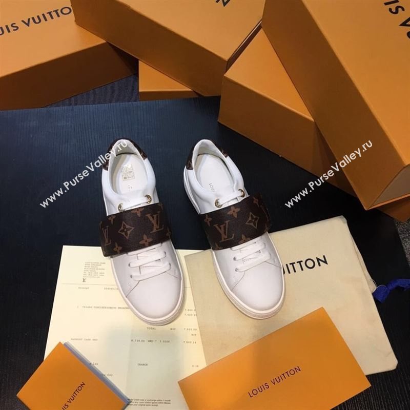 Louis Vuitton Sneakers 169237