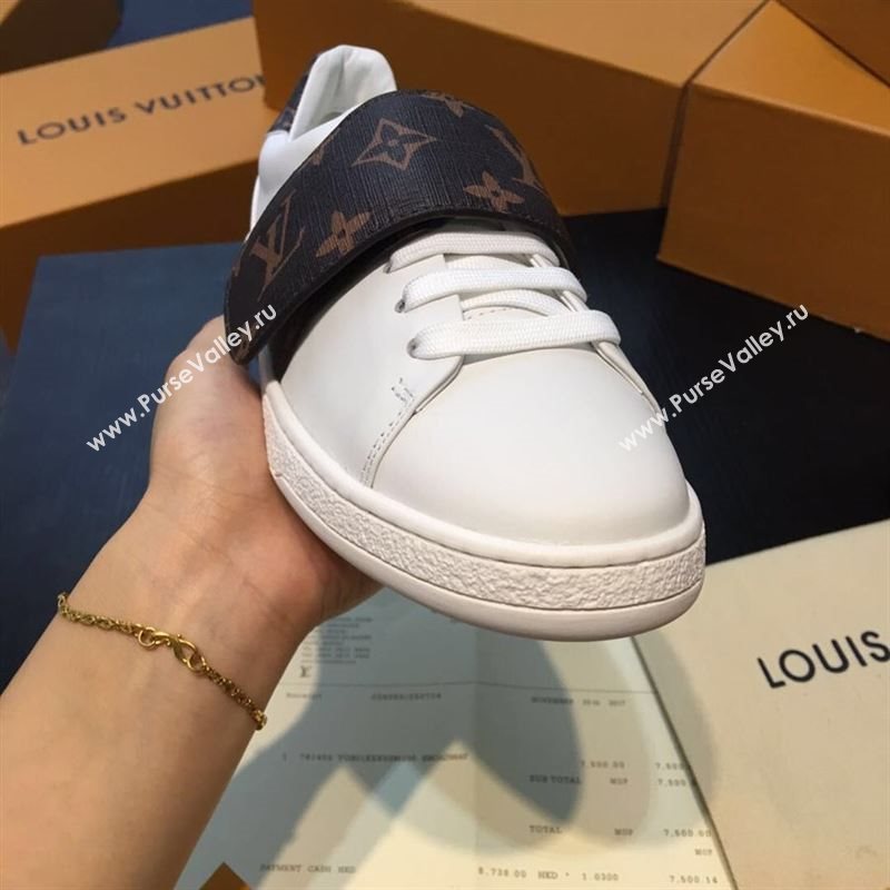 Louis Vuitton Sneakers 169237