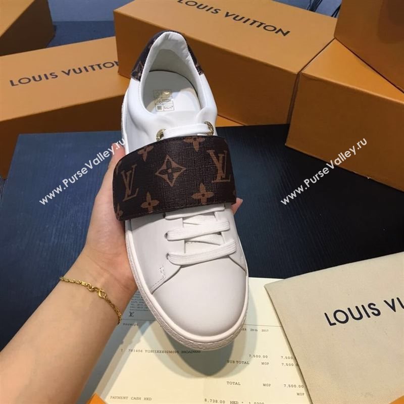 Louis Vuitton Sneakers 169237
