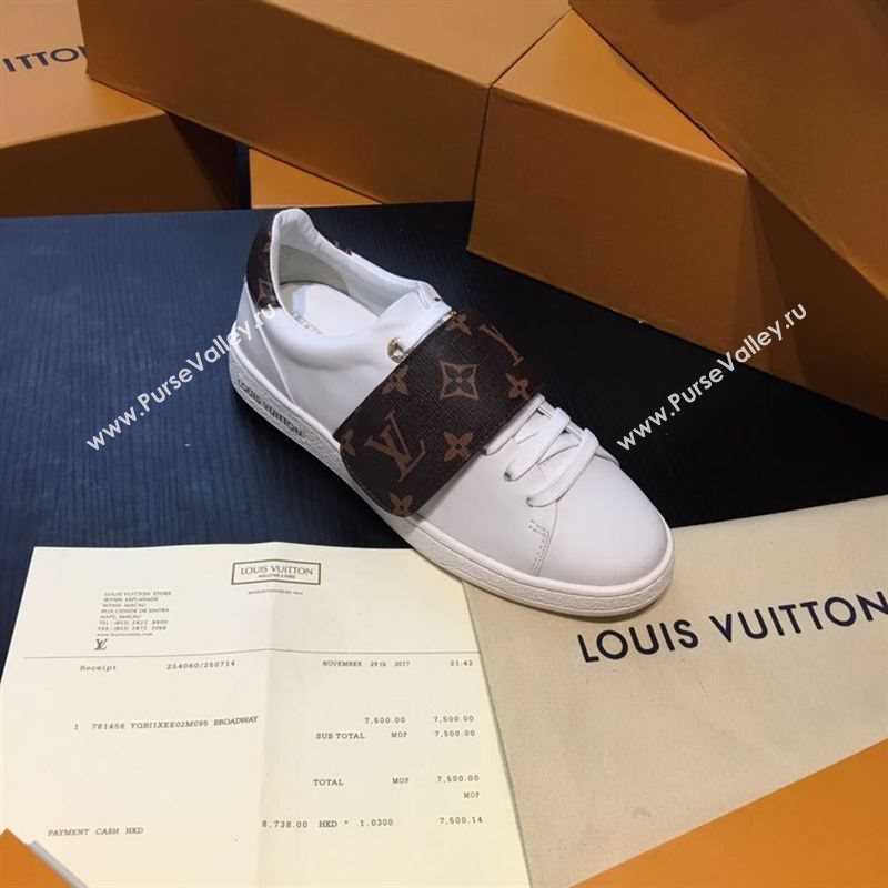 Louis Vuitton Sneakers 169237