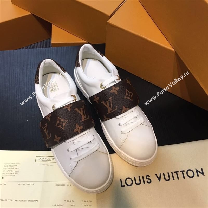 Louis Vuitton Sneakers 169237