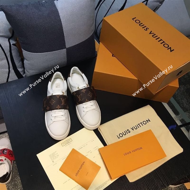 Louis Vuitton Sneakers 169237