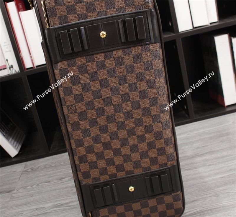 Louis Vuitton Travel box 192747