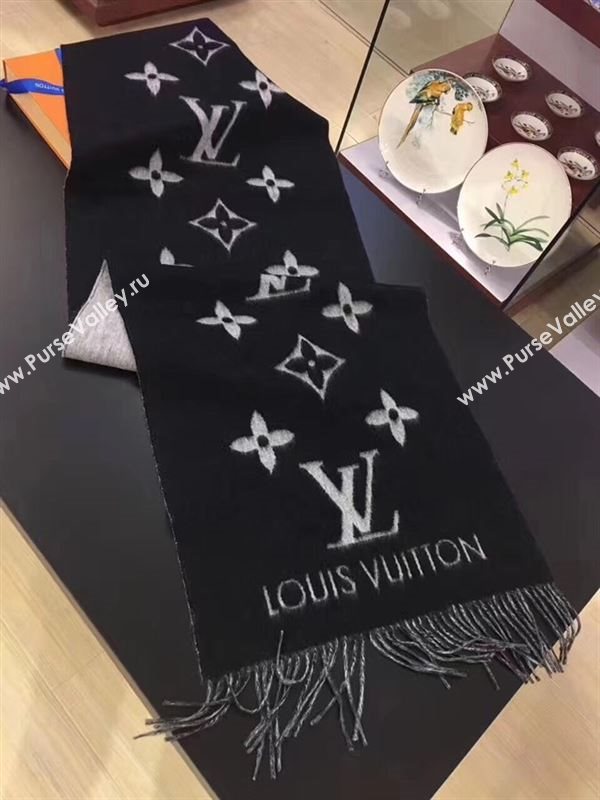 Louis Vuitton Scarf 199830