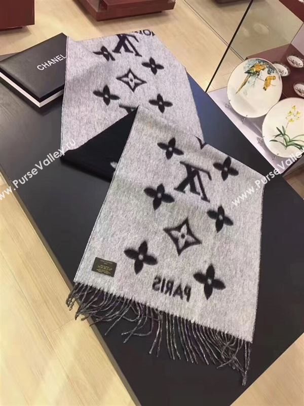 Louis Vuitton Scarf 199830