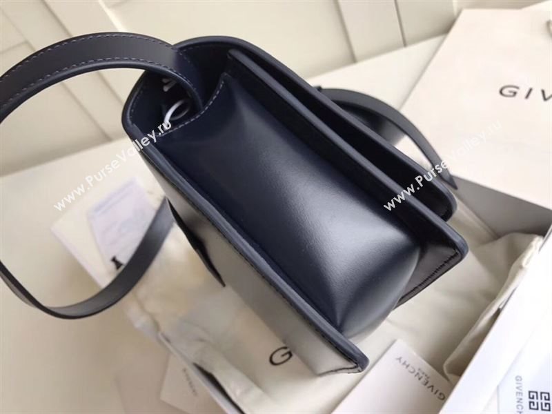 Givenchy Infinty Flay Bag 187047