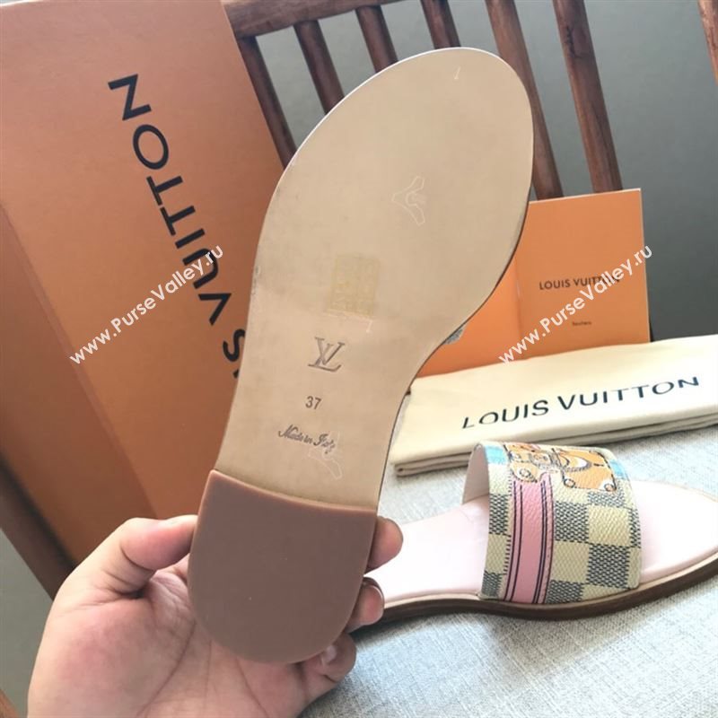 LOUIS VUITTON Slippers 190352