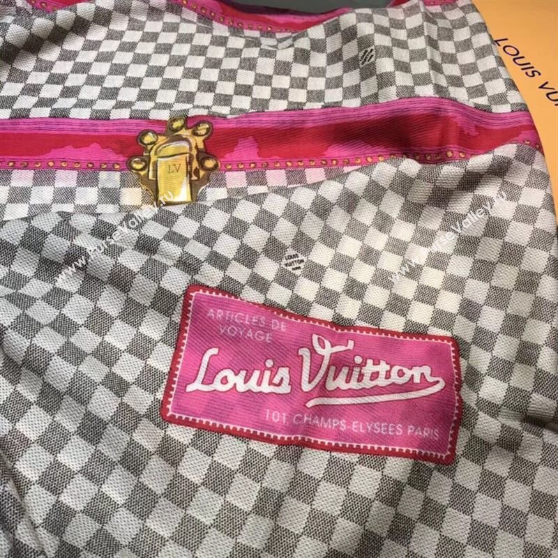 Louis Vuitton Scarf 200164